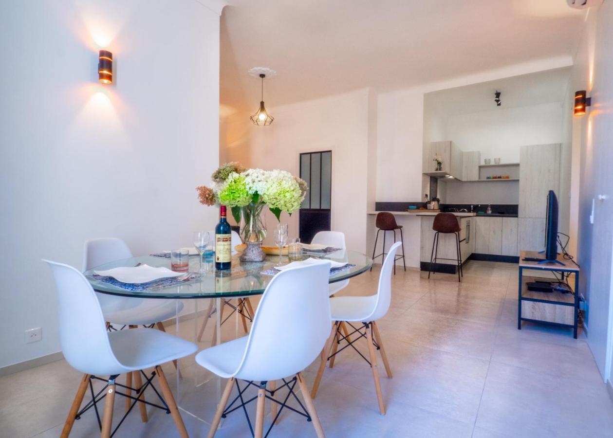Grand Appartement 4 Pieces Centre De คานส์ ภายนอก รูปภาพ