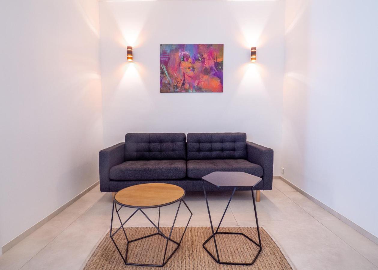 Grand Appartement 4 Pieces Centre De คานส์ ภายนอก รูปภาพ