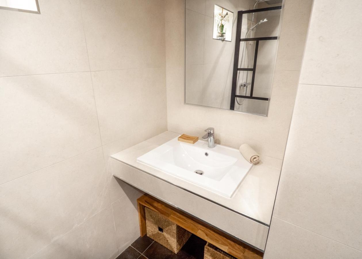 Grand Appartement 4 Pieces Centre De คานส์ ภายนอก รูปภาพ